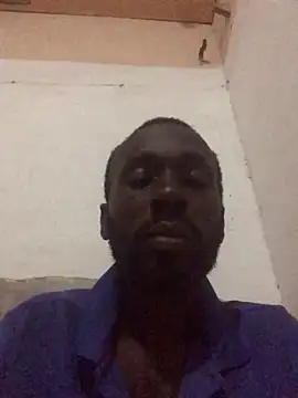 Snapshot of onewinnertee chatting on November 2025 12:14:01 AM onewinnertee online show from November 2025 12:14:01 AM