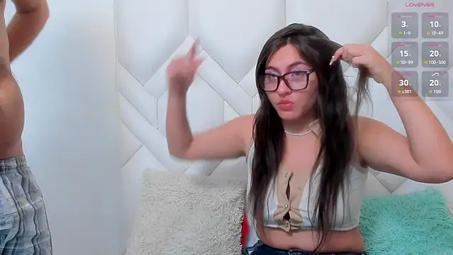 LindaHooker online show from April 2026 06:59:02 AM