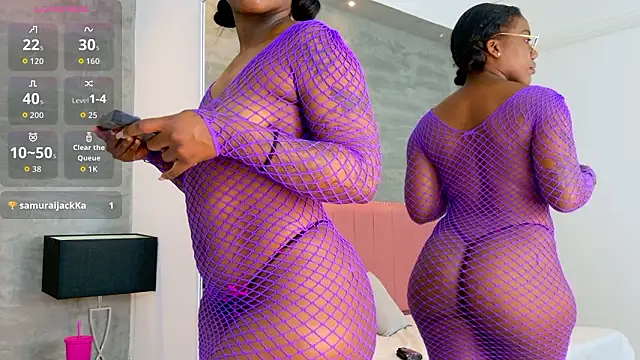 Alaia Colins online show from March 2026 01:02:02 AM