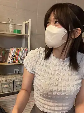 NA-KAREN-V8 online show from July 2026 04:37:02 PM