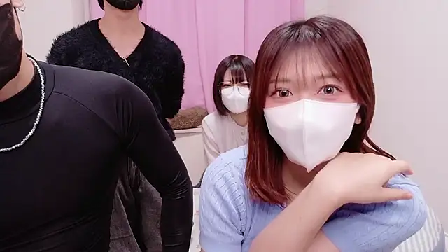 Snapshot of NA-KAREN-V8 chatting on September 2025 12:09:02 PM NA-KAREN-V8 online show from September 2025 12:09:02 PM