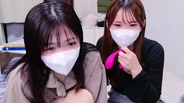 Snapshot of NA-KAREN-V8 chatting on March 2025 02:23:02 PM NA-KAREN-V8 online show from March 2025 02:23:02 PM