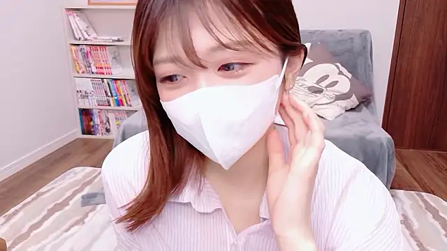 Snapshot of NA-KAREN-V8 chatting on September 2025 12:32:02 PM NA-KAREN-V8 online show from September 2025 12:32:02 PM