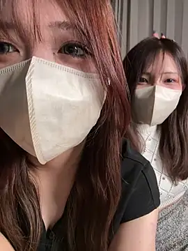 NA-KAREN-V8 online show from May 2026 01:17:02 PM