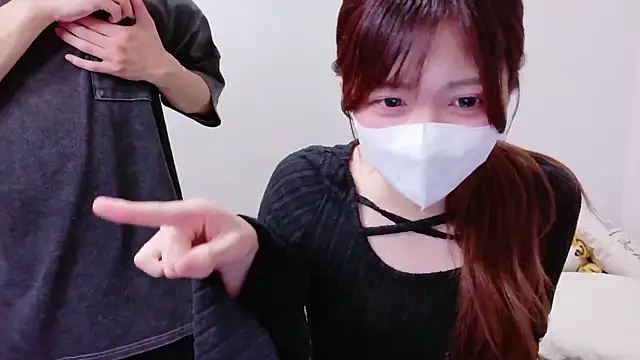 Snapshot of NA-KAREN-V8 chatting on October 2025 01:41:02 PM NA-KAREN-V8 online show from October 2025 01:41:02 PM