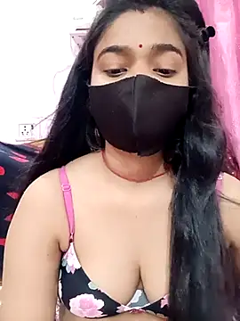 Simran-001 online show from March 2025 10:28:02 PM