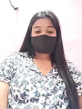 Simran-001 online show from February 2026 11:43:02 AM