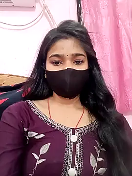 Simran-001 online show from March 2025 05:35:02 PM