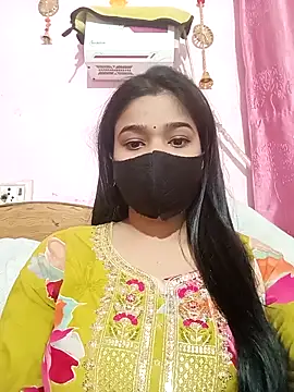 Simran-001 online show from December 2025 12:37:01 PM