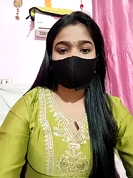 Simran-001 online show from December 2025 12:37:01 PM