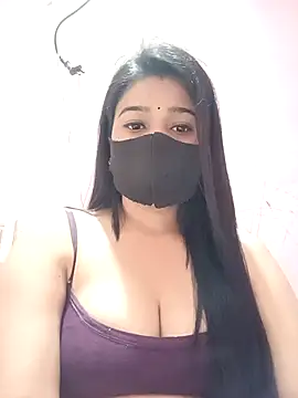 Simran-001 online show from February 2026 12:18:02 PM