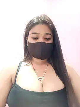 Snapshot of Simran-001 chatting on May 2026 12:19:01 PM Simran-001 online show from May 2026 12:19:01 PM