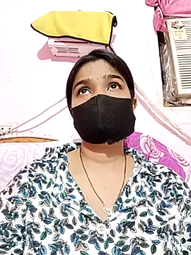 Simran-001 online show from October 2025 06:42:01 PM