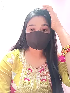 Simran-001 online show from December 2025 10:39:02 AM