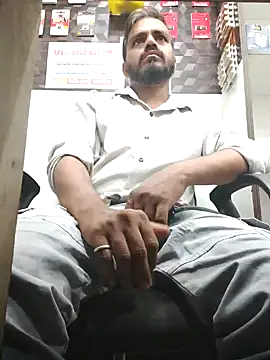 Snapshot of RaviRoy2326 chatting on February 2025 02:20:01 PM RaviRoy2326 online show from February 2025 02:20:01 PM