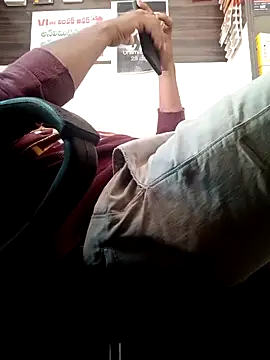 Snapshot of RaviRoy2326 chatting on February 2025 09:31:01 AM RaviRoy2326 online show from February 2025 09:31:01 AM