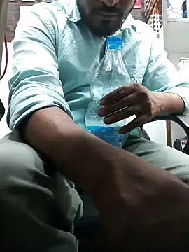 Snapshot of RaviRoy2326 chatting on February 2025 03:08:02 PM RaviRoy2326 online show from February 2025 03:08:02 PM