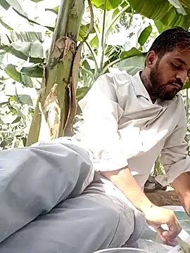 Snapshot of RaviRoy2326 chatting on February 2025 05:18:02 PM RaviRoy2326 online show from February 2025 05:18:02 PM