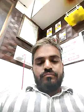 Snapshot of RaviRoy2326 chatting on February 2025 03:05:02 PM RaviRoy2326 online show from February 2025 03:05:02 PM