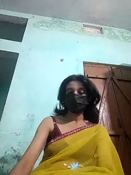 Snapshot of Bong-lady chatting on March 2025 06:38:02 AM Bong-lady online show from March 2025 06:38:02 AM