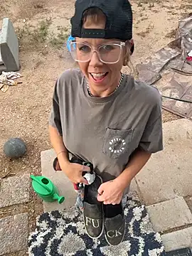 I am babydoll online show from April 2026 12:28:01 AM