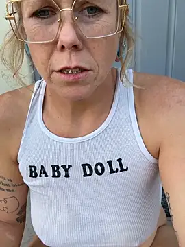 I am babydoll online show from November 2025 11:19:02 PM