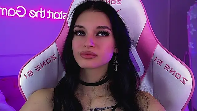 BeverlyMost online show from February 2026 07:15:01 PM