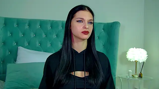 Snapshot of BeverlyMost chatting on February 2025 09:49:01 AM BeverlyMost online show from February 2025 09:49:01 AM