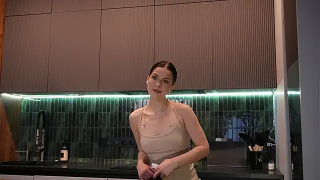 Sofa 01 online show from March 2026 03:15:01 PM