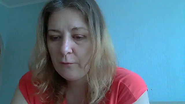 Snapshot of WriterInna44 chatting on January 2025 09:15:01 AM WriterInna44 online show from January 2025 09:15:01 AM