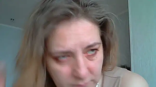 Snapshot of WriterInna44 chatting on March 2025 11:10:01 AM WriterInna44 online show from March 2025 11:10:01 AM