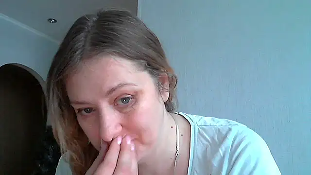 Snapshot of WriterInna44 chatting on February 2025 10:14:01 AM WriterInna44 online show from February 2025 10:14:01 AM