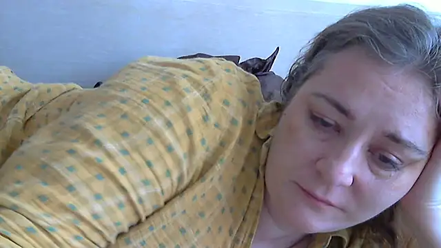 Snapshot of WriterInna44 chatting on February 2025 10:16:01 AM WriterInna44 online show from February 2025 10:16:01 AM