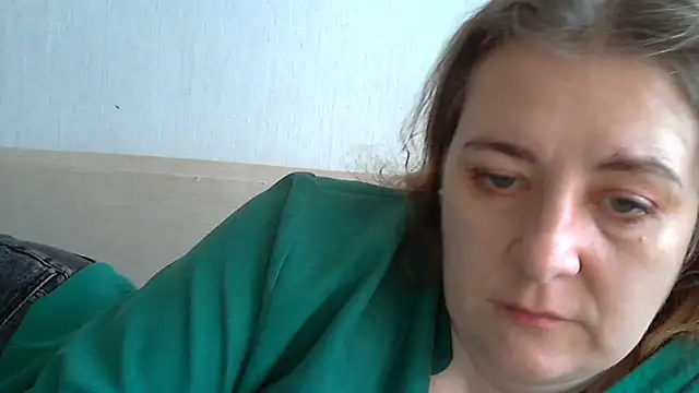 Snapshot of WriterInna44 chatting on March 2025 11:17:02 AM WriterInna44 online show from March 2025 11:17:02 AM