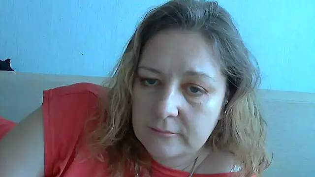 Snapshot of WriterInna44 chatting on February 2025 09:33:01 AM WriterInna44 online show from February 2025 09:33:01 AM