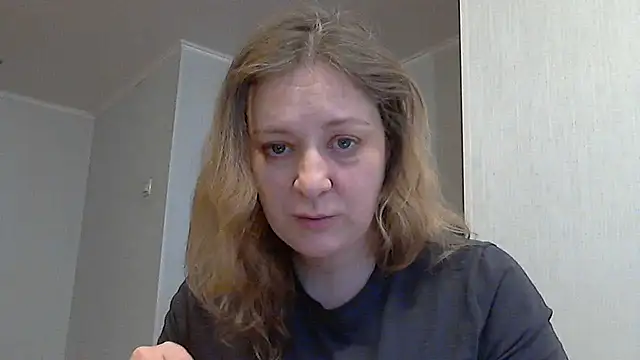 Snapshot of WriterInna44 chatting on February 2025 11:04:01 AM WriterInna44 online show from February 2025 11:04:01 AM