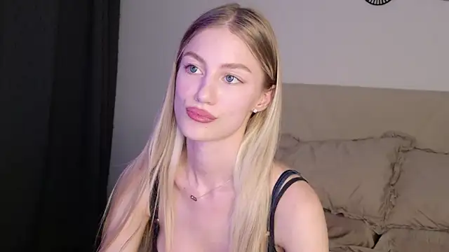 Snapshot of GabriellaOlsen chatting on June 2026 03:42:01 PM GabriellaOlsen online show from June 2026 03:42:01 PM