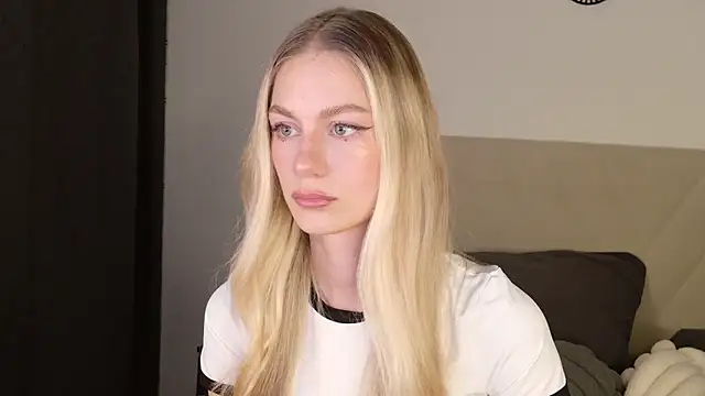 GabriellaOlsen online show from February 2026 06:19:01 PM