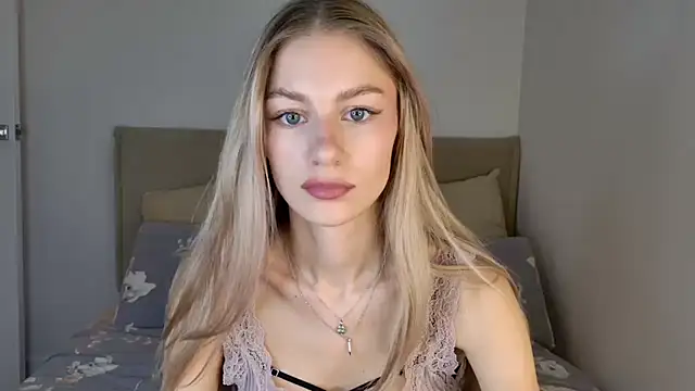 GabriellaOlsen online show from October 2025 09:31:01 AM