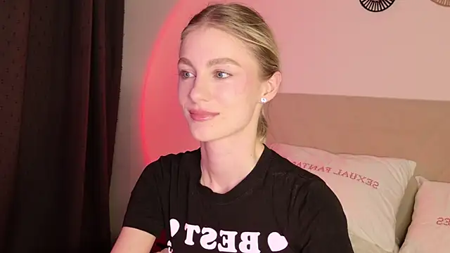 GabriellaOlsen online show from March 2026 06:20:01 PM