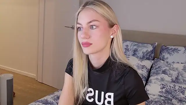 GabriellaOlsen online show from December 2025 02:48:01 PM