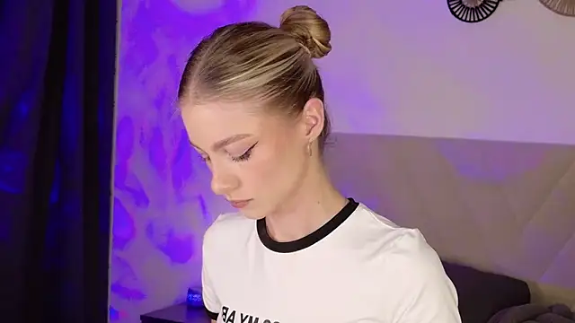 GabriellaOlsen online show from February 2026 05:35:01 PM