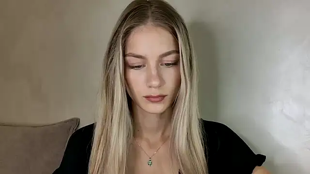 GabriellaOlsen online show from September 2025 10:00:02 AM