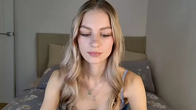 GabriellaOlsen online show from October 2025 11:22:02 AM