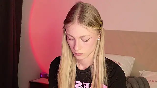 GabriellaOlsen online show from March 2026 04:55:01 PM