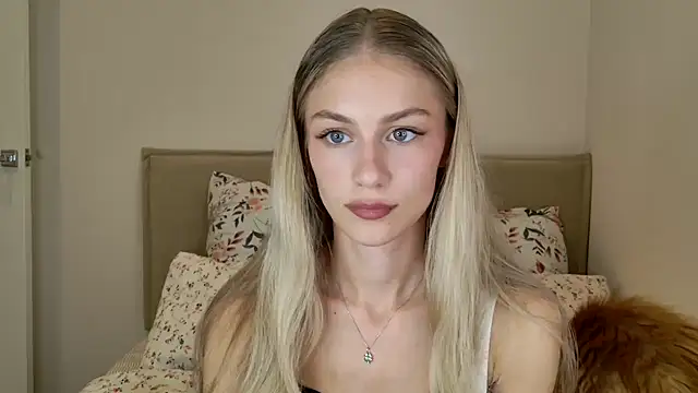 GabriellaOlsen online show from September 2025 01:58:02 PM