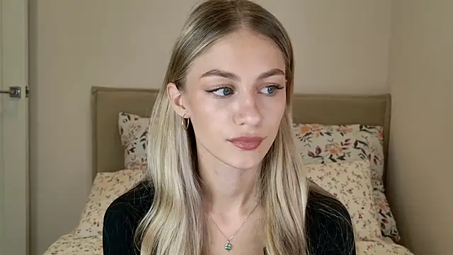 GabriellaOlsen online show from September 2025 11:03:01 AM