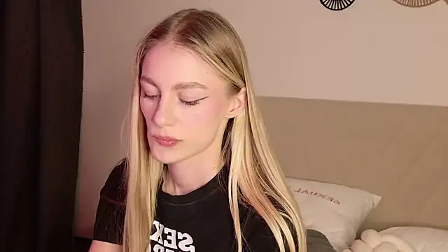 GabriellaOlsen online show from March 2026 05:58:01 PM