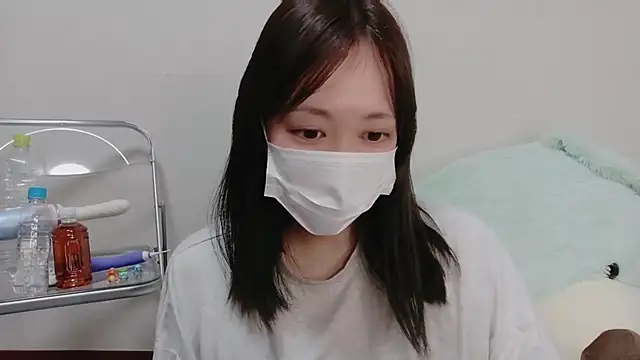 Snapshot of mio7635 chatting on August 2026 01:42:01 PM mio7635 online show from August 2026 01:42:01 PM