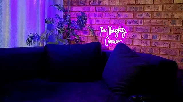 ourjourneyxoxoxo online show from November 2025 06:39:02 AM